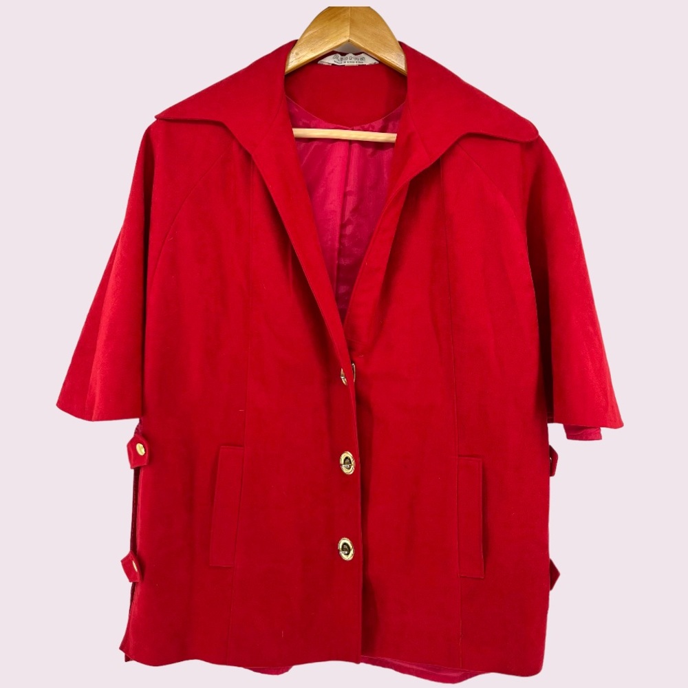 Alorna VINTAGE 70s Red Cape Jacket